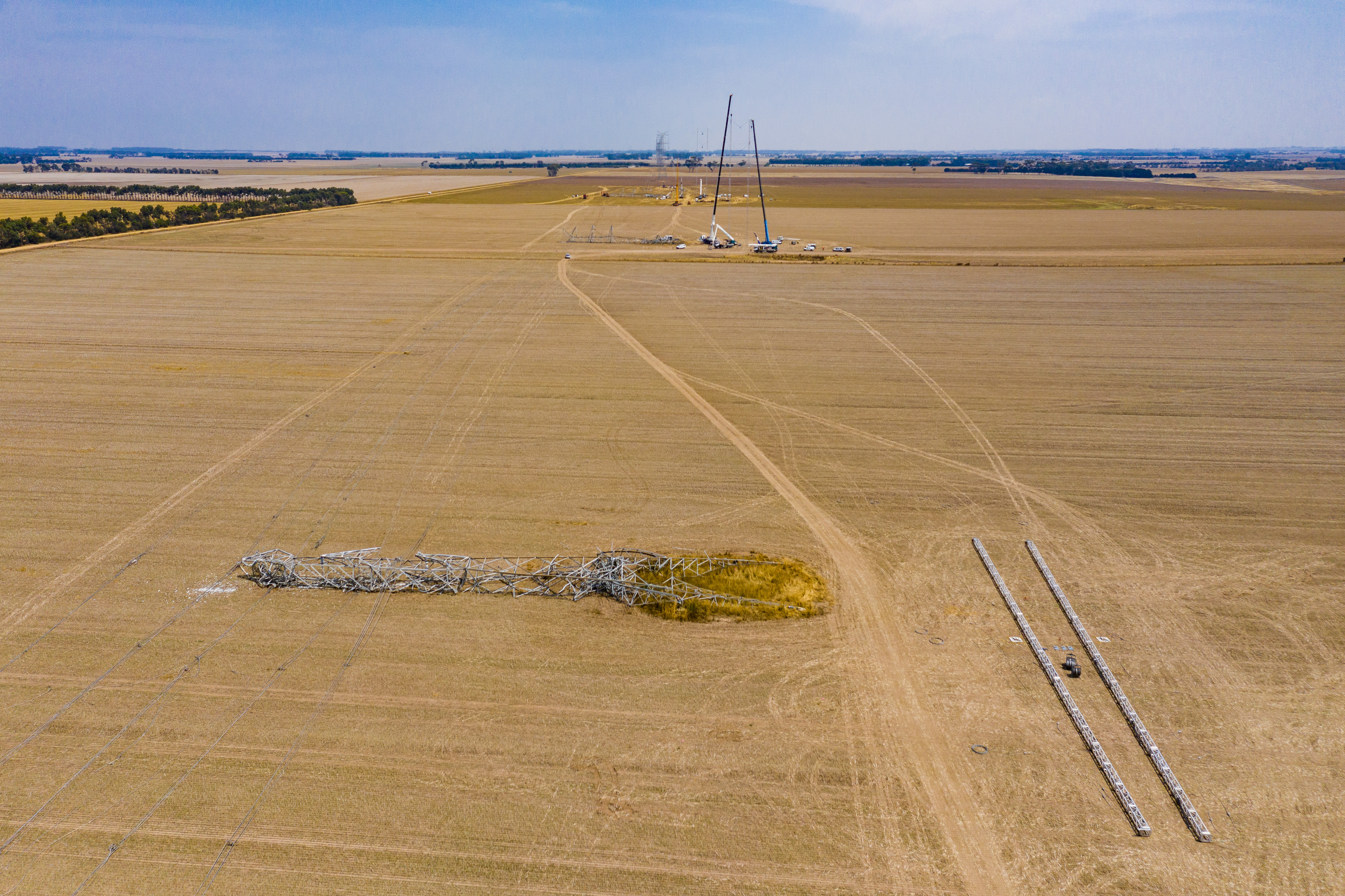 AusNet Tx tower damage heywood