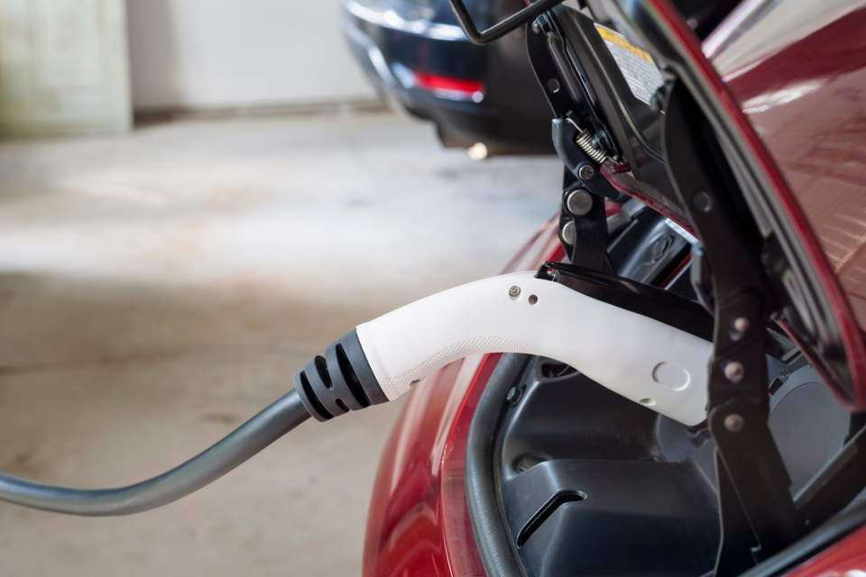 .iStock-519651620 - car charging at home (smaller).jpg-autosave .iStock-519651620 - car charging at home (smaller).jpg-autosave